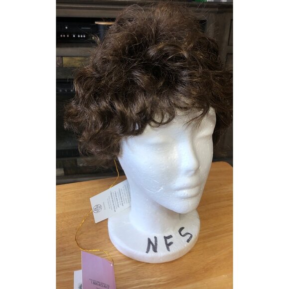 Paula Young Cassidy Short Brown Curly Synthetic Wig Color 8 Hair Layered Shag - Picture 3 of 12